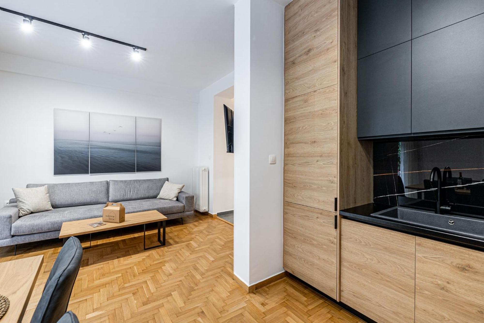 Hi End Pagrati /2Bdr Apartment ! أثينا المظهر الخارجي الصورة